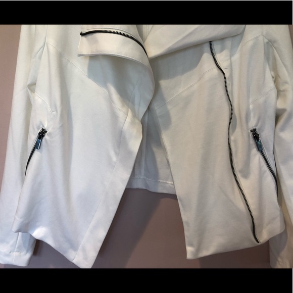 Bagatelle | Ladies M | White Zip Jacket - Picture 3 of 7